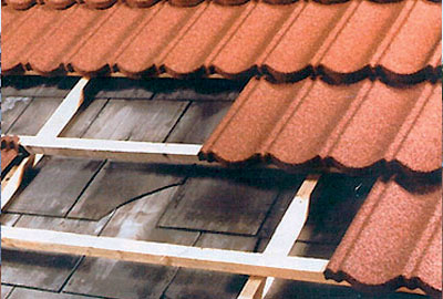 Toiture métallique Polytuil Decra sur un toit existant